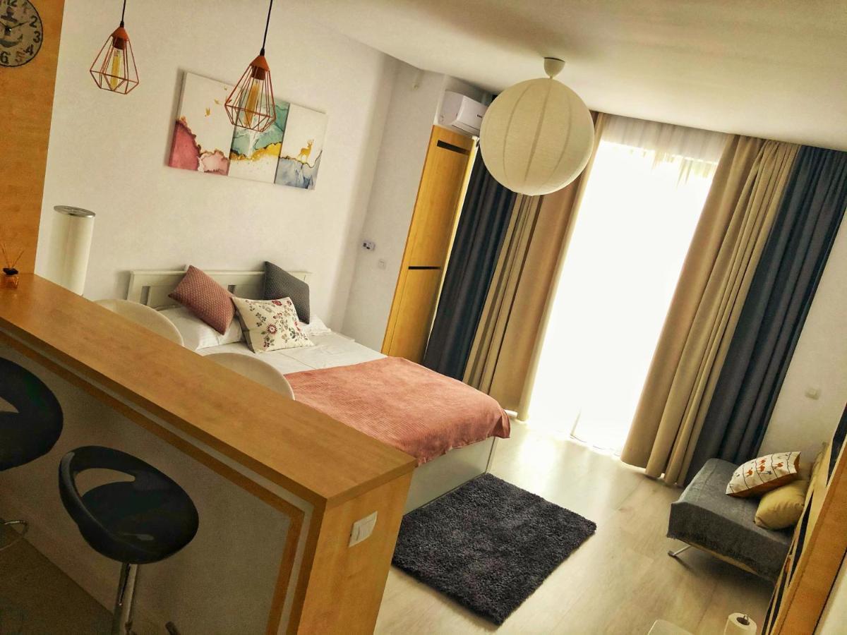 Lucky Star Studio Mamaia Nord Navodari Exterior photo